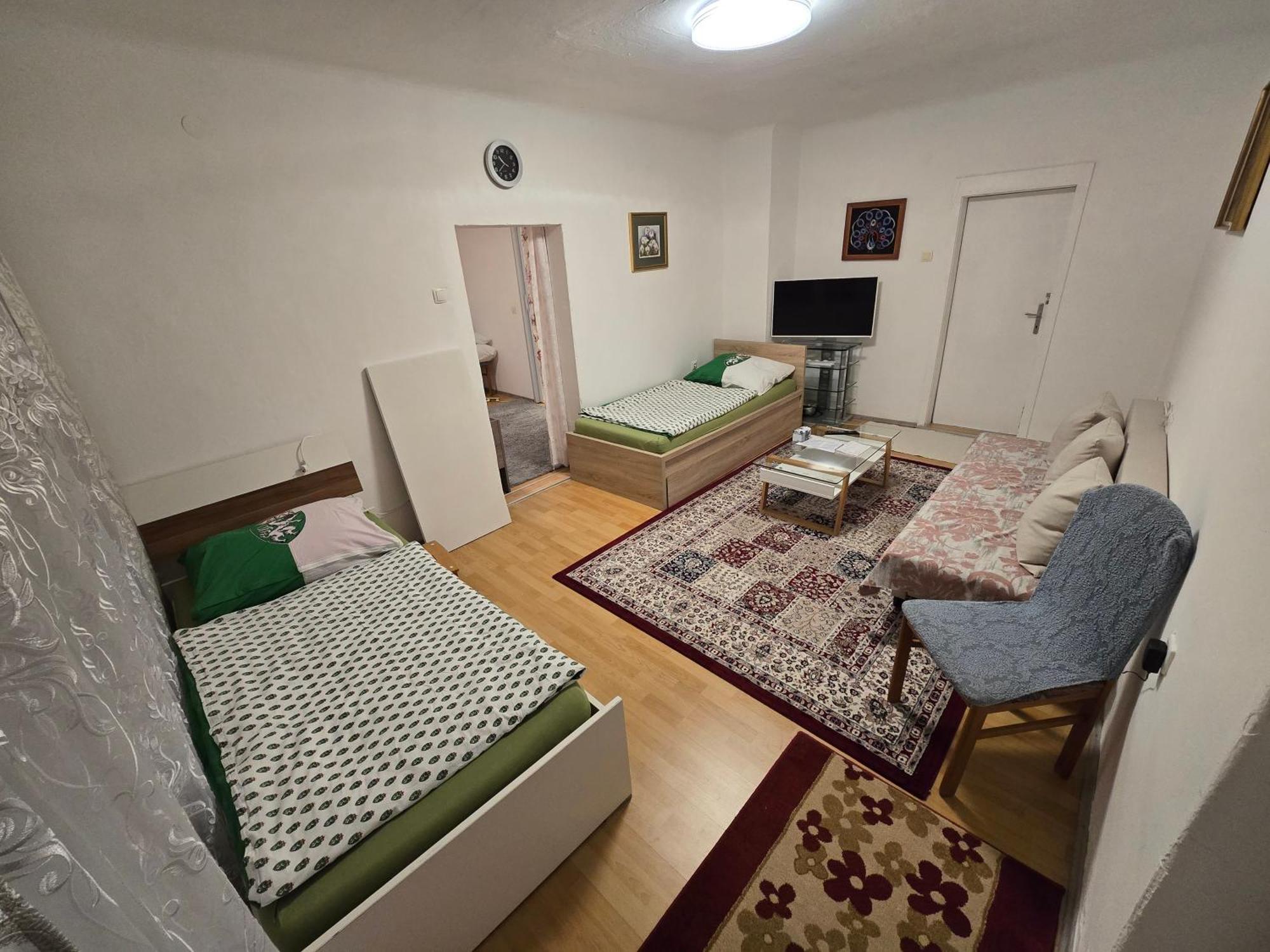 Wohnung 5Min Von Leoben Entfernt 2 Sankt Peter-Freienstein Exteriör bild